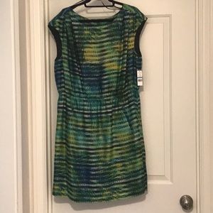*BRAND NEW with TAGS* CHAUS dress!